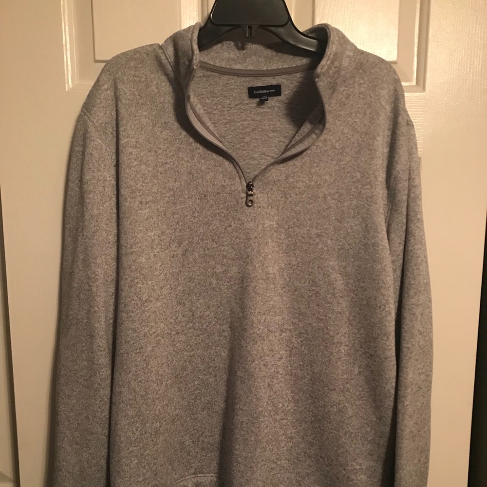 Quarter zip fleece. XL